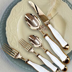Anna Flatware Set