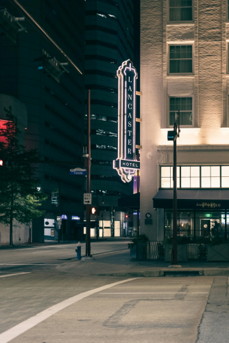 Hotel-Sign-Lancaster-hotel